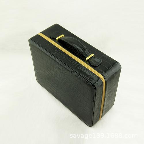 产品介绍 名称:工厂定制 皮革化妆盒 pu皮盒 高档化妆品收纳盒 可印